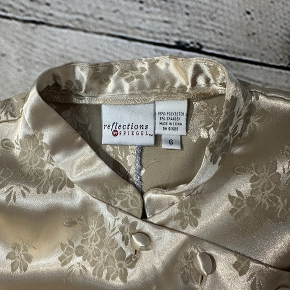 Spiegel Gold Sheath Dress with Mock Neck and Raglan Sleeves Size 6 - Picture 4 of 8